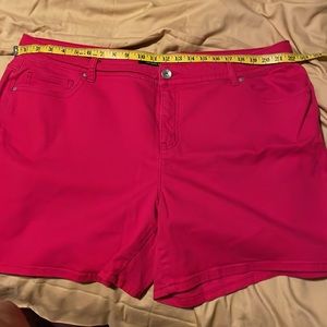 EUC a.n.a woman Bright Red Jean Shorts, Sz 24W